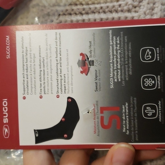 Sugoi fino tech quarter sock fitted size medium unisex sock lot of 3 new - Picture 4 of 6